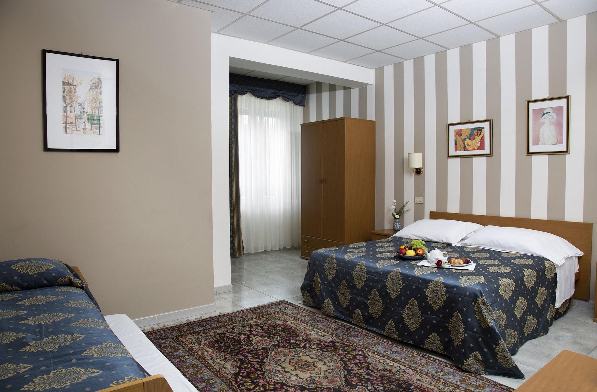 Hotel Redebora Torregrotta Eksteriør billede